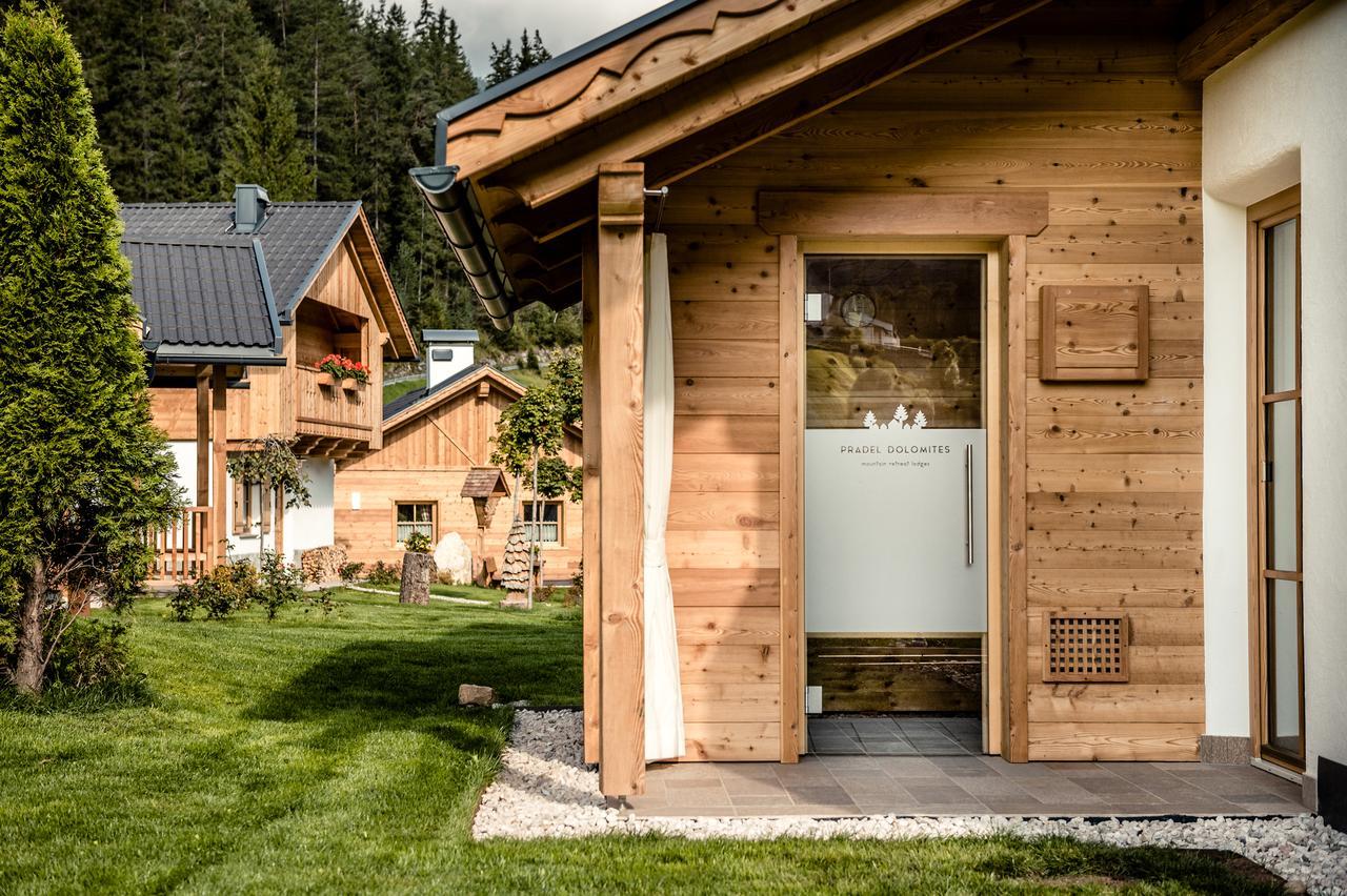 Pradel Dolomites Villa ซานมาร์ตีโน อิน บาร์เดีย ภายนอก รูปภาพ